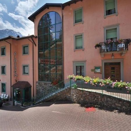 Hotel Torre Sondalo Bagian luar foto