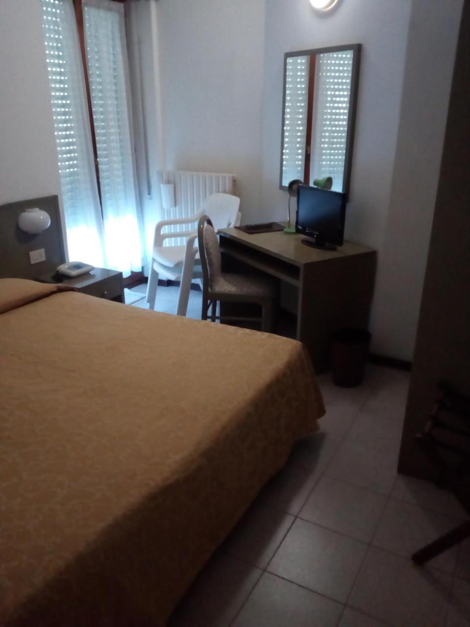 Hotel Torre Sondalo Bagian luar foto