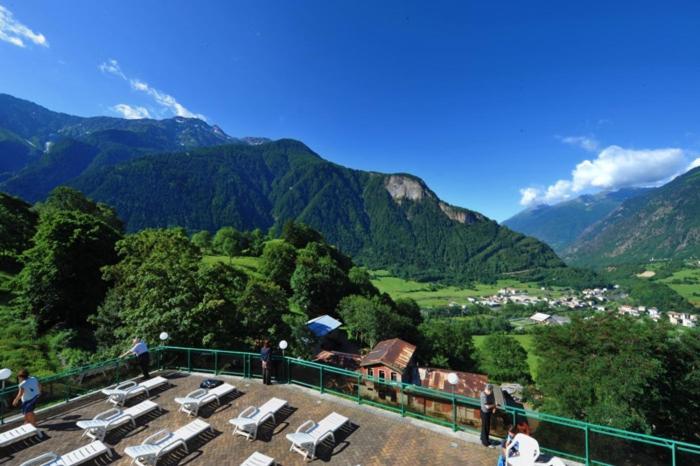 Hotel Torre Sondalo Bagian luar foto