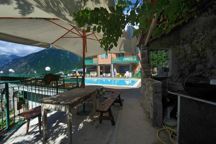 Hotel Torre Sondalo Bagian luar foto